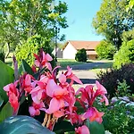 Domaine De La Rhonie 3*