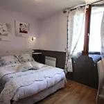 Domaine De La Rhonie 3*