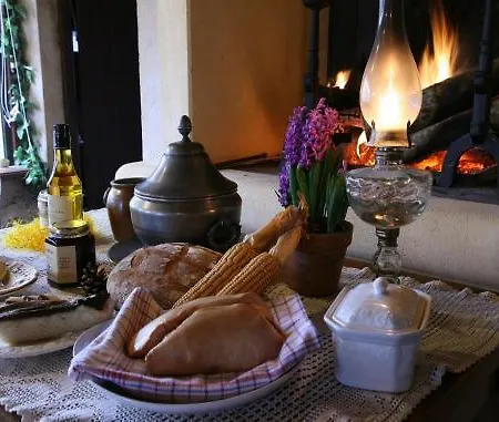 Domaine De La Rhonie מלון 3*