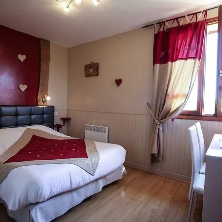 Domaine De La Rhonie 3*