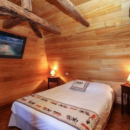 Hotel Domaine De La Rhonie